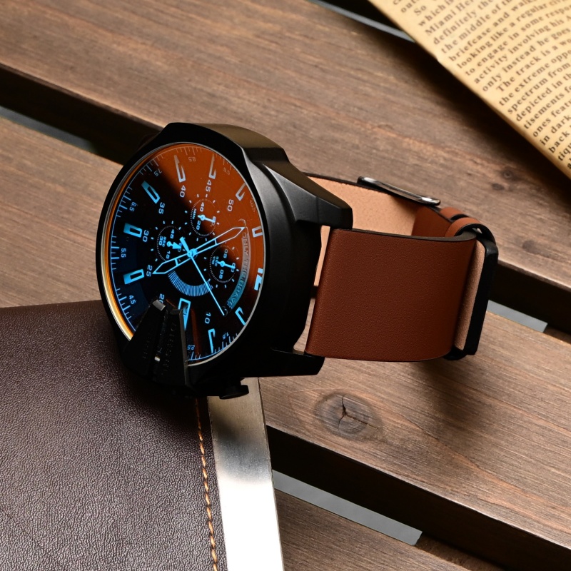 สายนาฬิกาหนังลายพินสำหรับผู้ชา - Diesel Watches Smartwatch บทวิจารณ์และราคา